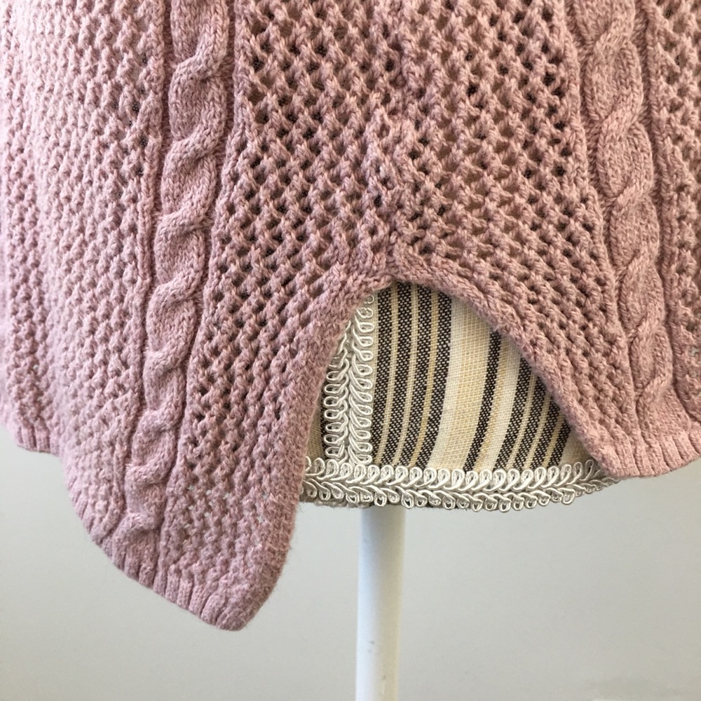 American Eagle Cable Knit Pink Ombré Sweater M - Picture 9 of 13